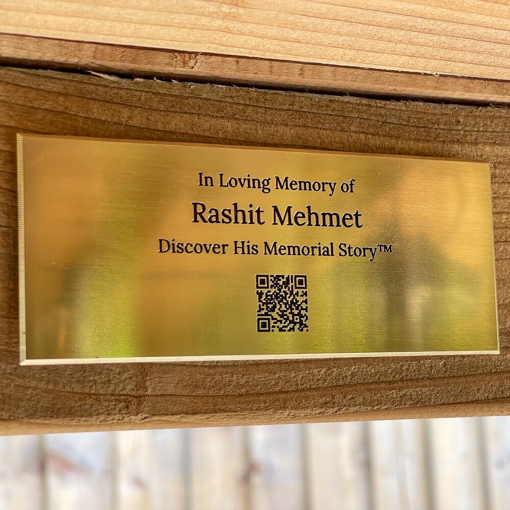 Brass QR Memorial Bench Plaque - Memorial Stories - QR Code Memorial Plaques
